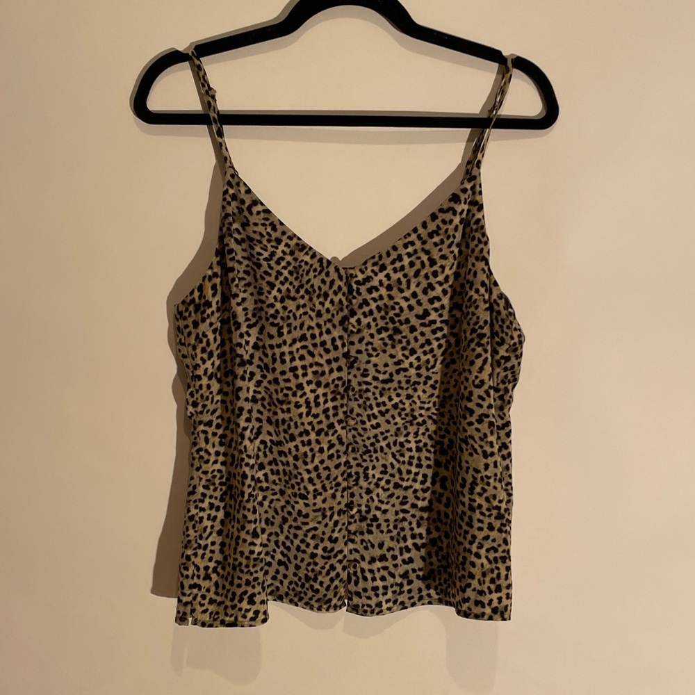 Cupcakes and Cashmere Leopard Tank